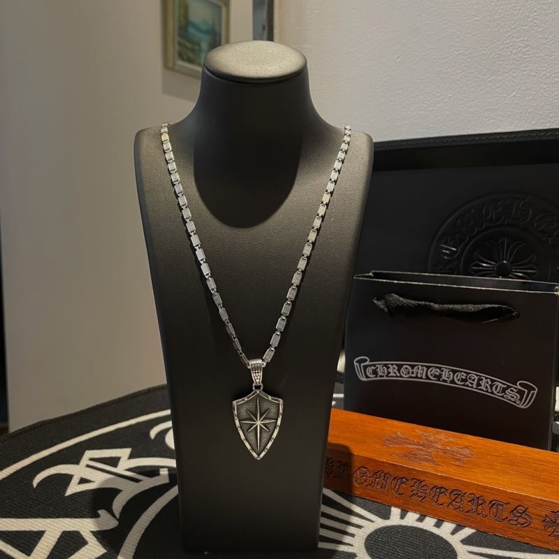 Ch*0me He**ts necklaces